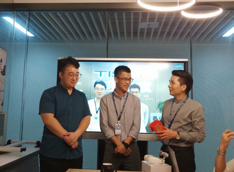 天象文儀家具舉行團(tuán)隊(duì)表彰活動(dòng) 天象文儀家具舉行團(tuán)隊(duì)表彰活動(dòng)